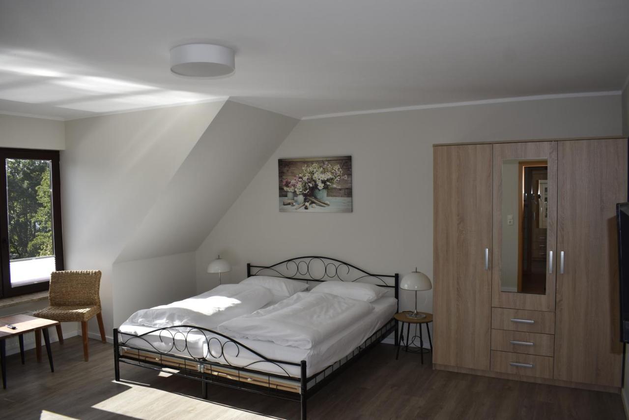 Pension Zur Schleuse Garni Am Elbe Luebeck - Kanal In Witzeeze Экстерьер фото